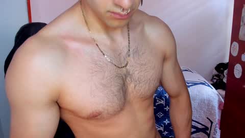 Twitter BreddTommy IG tommy bredd online show from January 13, 6:05 pm