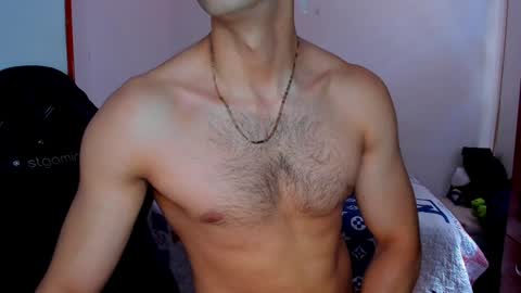 Twitter BreddTommy IG tommy bredd online show from January 22, 5:59 pm