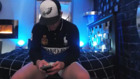 Tommy online show from December 2, 6:27 am