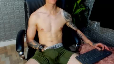 Tommy Slater online show from February 10, 7:29 pm