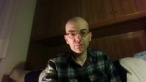 tommycorner online show from January 2, 10:33 pm