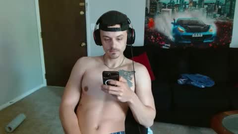 Tommy Strokes online show from April 22, 5:50 pm