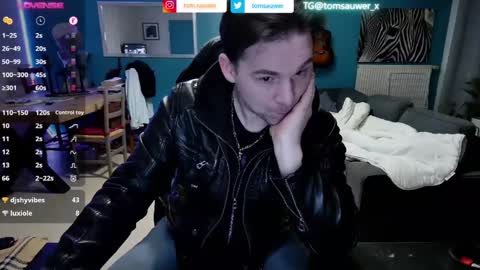 tomsauwer online show from March 6, 11:31 pm