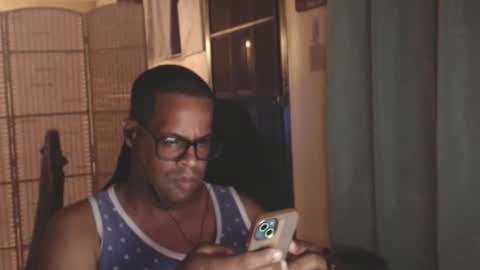 Antonio online show from April 16, 2:33 am