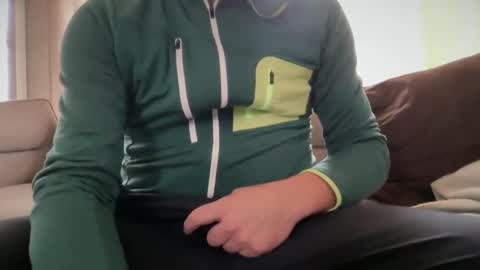 Snapshot of tonisun chatting on February 5, 9:15 am tonisun online show from February 5, 9:15 am