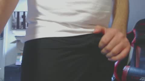 tony26100 online show from February 11, 1:51 pm