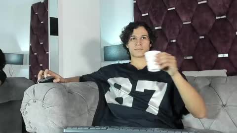 Tony Benedetti online show from April 15, 8:20 pm