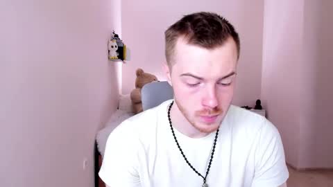 Snapshot of toohornyserj chatting on February 14, 10:15 pm toohornyserj online show from February 14, 10:15 pm