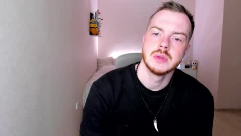 Snapshot of toohornyserj chatting on September 23, 12:21 am toohornyserj online show from September 23, 12:21 am