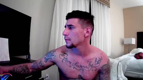 Snapshot of toomuchsmoke chatting on January 24, 8:34 am toomuchsmoke online show from January 24, 8:34 am