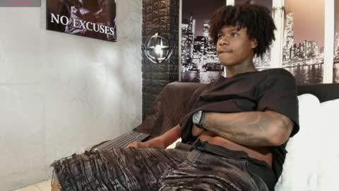 T O W E R online show from April 6, 3:36 am