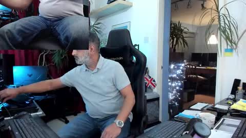 topalphaboss online show from October 25, 11:06 pm