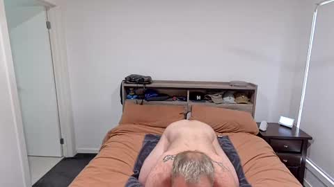 letmebeyourslut online show from December 28, 7:22 am