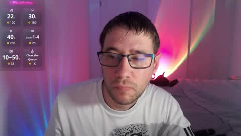 Snapshot of totoclown chatting on October 25, 1:40 am Thomas online show from October 25, 1:40 am