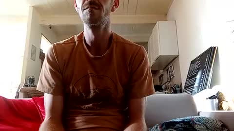 traveler_of_pleasure online show from November 4, 8:37 am