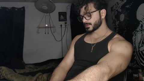 travisandnina online show from February 28, 2:16 pm