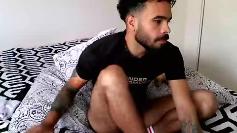 Hunter man online show from February 12, 7:02 pm