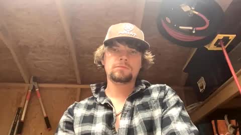 treeman817 online show from May 8, 12:22 am