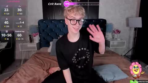 TrevorBenson online show from November 18, 8:07 am