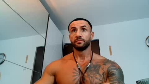 tridentmuscles online show from August 3, 10:10 am