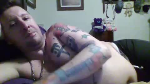 trillnonymau5 online show from February 20, 6:06 am