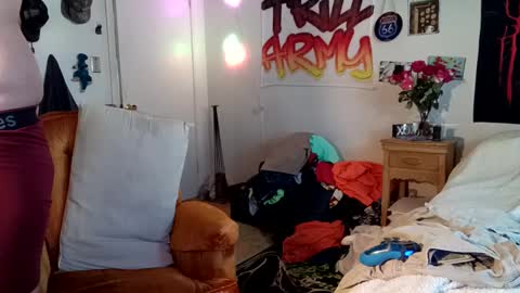 trillnonymau5 online show from December 9, 7:24 pm