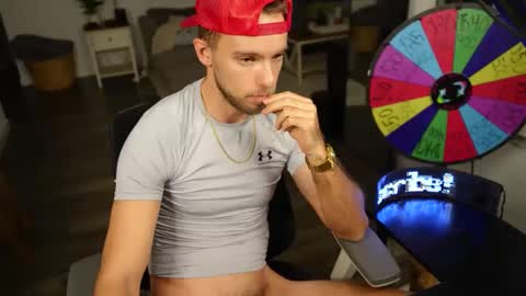 Troy Green online show from November 13, 3:33 am