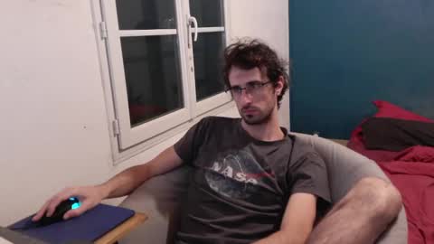 trucdeoufouf online show from January 22, 9:44 pm