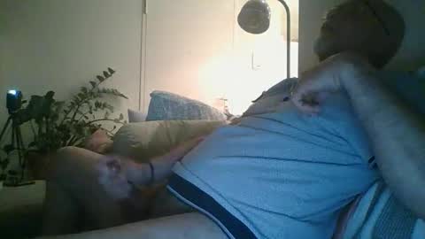 trukturk online show from April 27, 8:25 pm