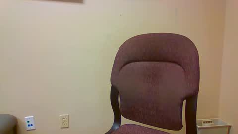 twayne29x online show from December 3, 8:03 am