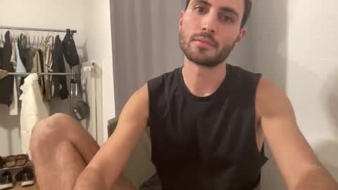 Snapshot of twikboy chatting on October 8, 8:24 pm Twinkboy online show from October 8, 8:24 pm