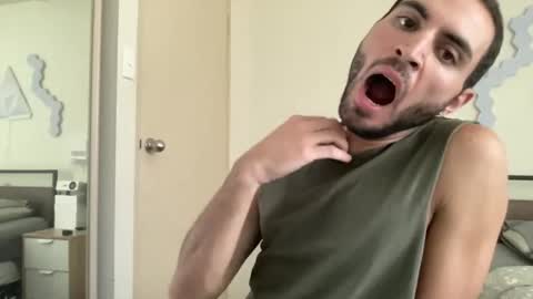 Snapshot of twikboy chatting on February 7, 3:45 am Twinkboy online show from February 7, 3:45 am