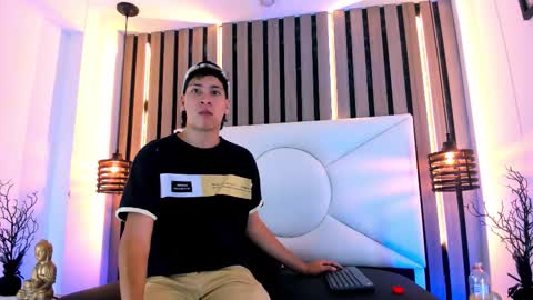 samu online show from November 1, 12:09 pm