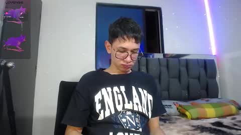 Mr Daren online show from January 30, 5:49 pm