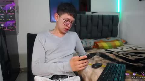 Mr Daren online show from January 27, 6:09 pm