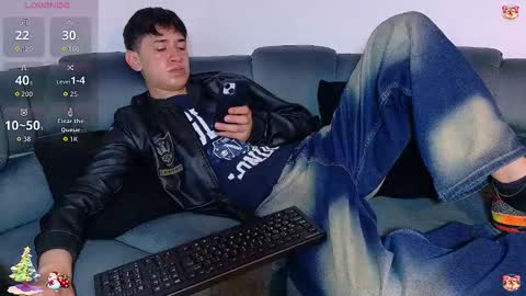 Mr Daren online show from December 17, 8:48 pm