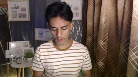 Aladin online show from January 10, 7:00 pm