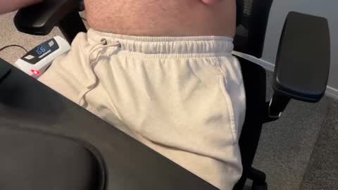 Tell me what to do online show from February 14, 7:09 pm