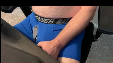 Tell me what to do online show from April 16, 9:37 pm