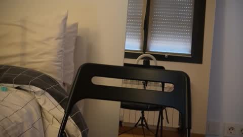 Snapshot of twinksweetlovehot chatting on December 9, 3:56 pm twinksweetlovehot online show from December 9, 3:56 pm