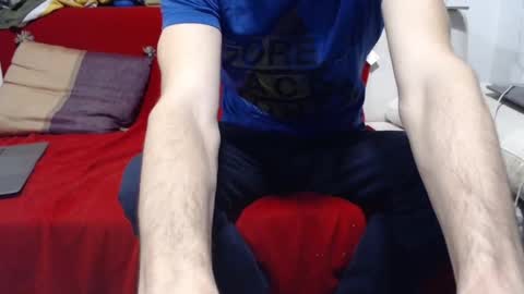 two bags online show from January 18, 7:49 pm