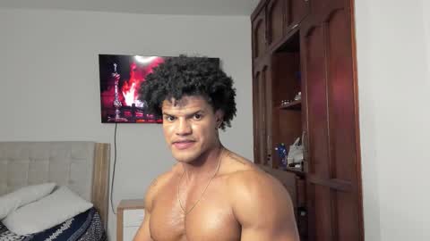 Yorquis Guzman online show from October 1, 2:48 am