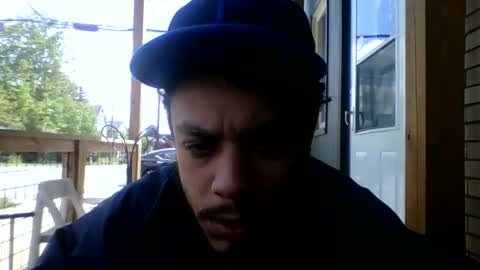 tylerburns318 online show from May 3, 7:05 pm