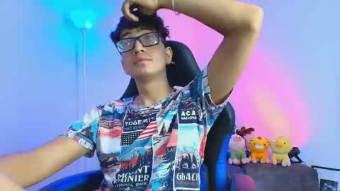   online show from December 18, 6:42 am