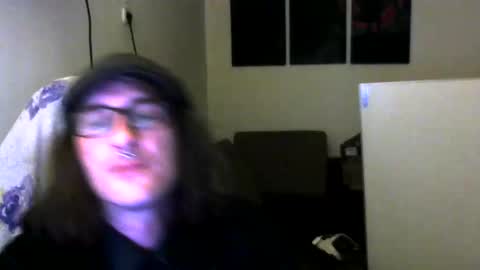 Snapshot of ucloudd chatting on October 31, 3:48 pm ucloudd online show from October 31, 3:48 pm