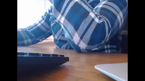 ukclive online show from December 16, 9:27 am