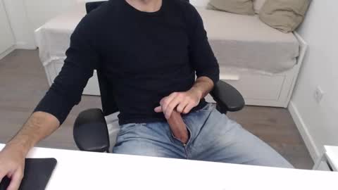 Ulep online show from November 25, 10:50 am