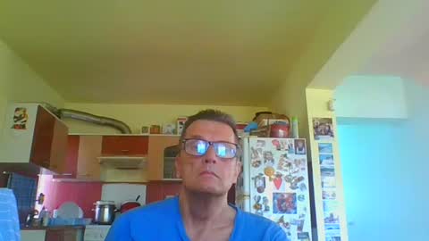 ulmeni4 online show from April 19, 11:09 am