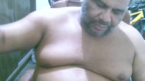 ulmo_br online show from February 17, 11:14 pm