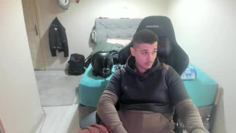 hi im mike tyson -  online show from November 14, 8:32 pm